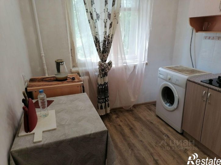 2-комн квартира б-р Цанова, 17,  д. 17