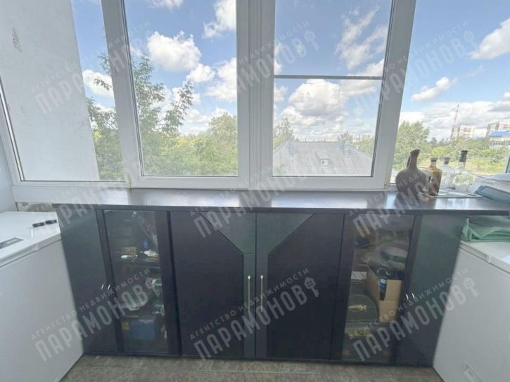 4-комн квартира Резинстроя ул, 3