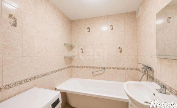 3-комн квартира улица Королёва, 5,  д. 5