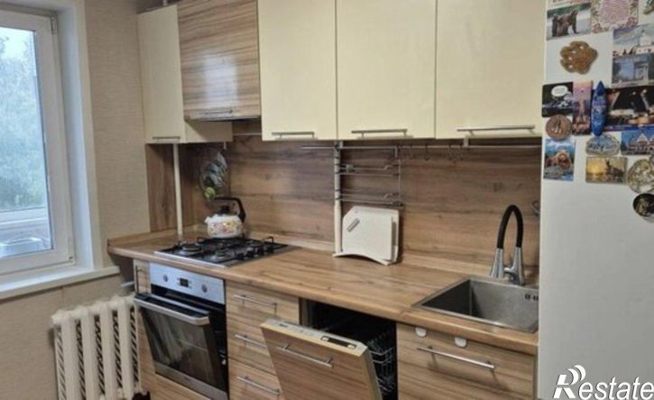 3-комн квартира Октябрьский пр-кт, 49,  д. 49