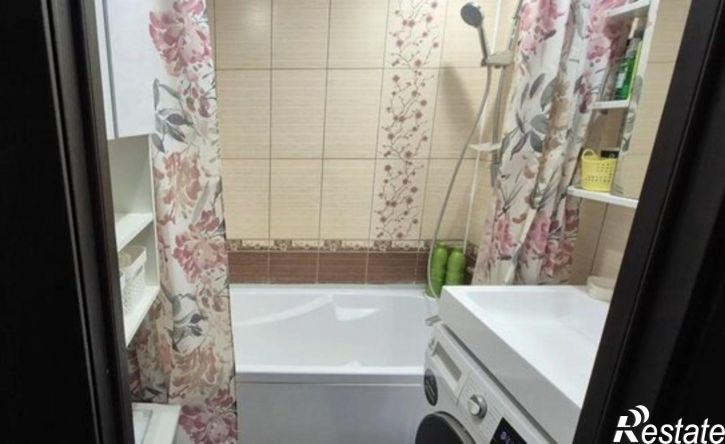 3-комн квартира Октябрьский пр-кт, 49,  д. 49