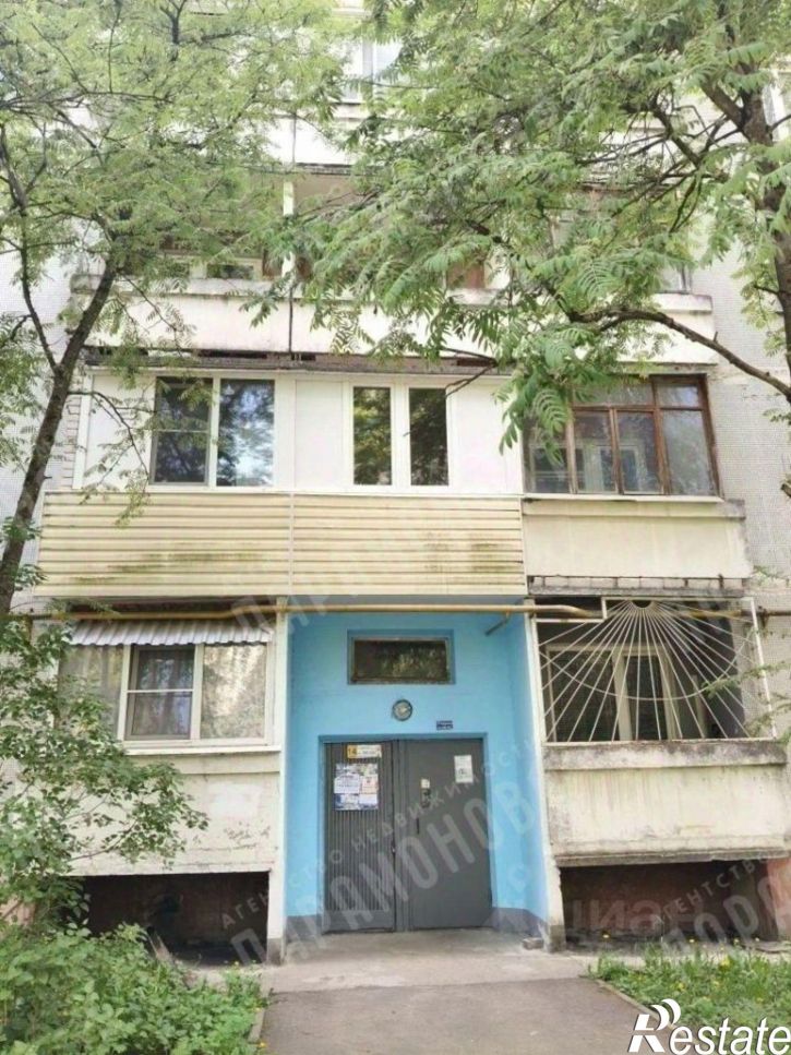 3-комн квартира ул Паши Савельевой, 37 6,  д. 37 6,  к. 6