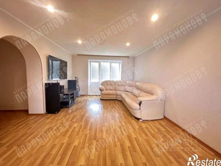4-комн квартира ул Резинстроя, 3,  д. 3