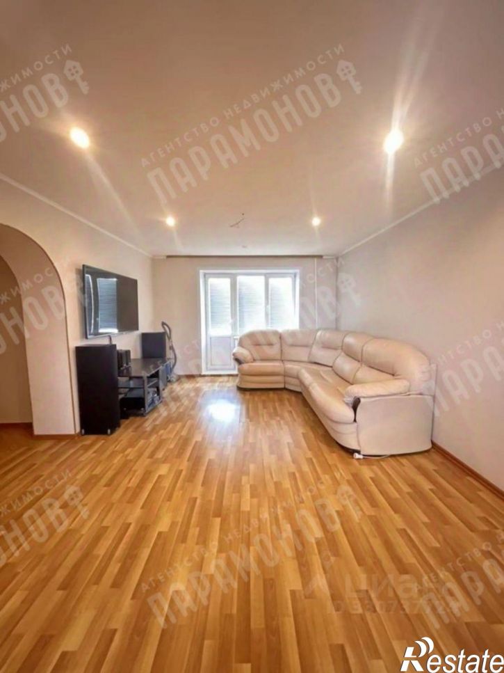 4-комн квартира ул Резинстроя, 3,  д. 3