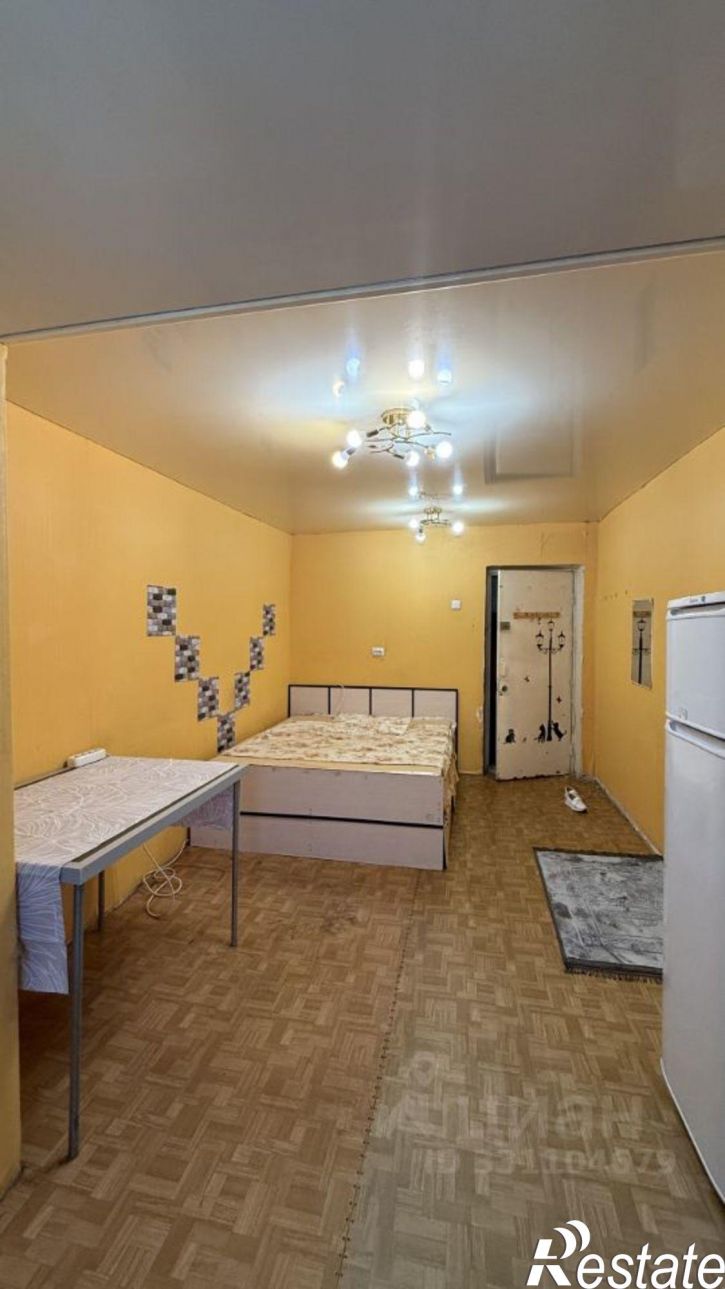Комната пр-д Швейников, 3,  д. 3