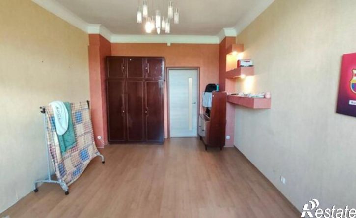 3-комн квартира ул Спартака, 19,  д. 19