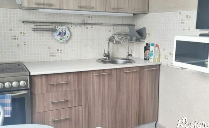 2-комн квартира ул Паши Савельевой, 23 3,  д. 23 3,  к. 3