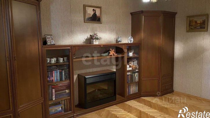 4-комн квартира проспект Победы, 7,  д. 7