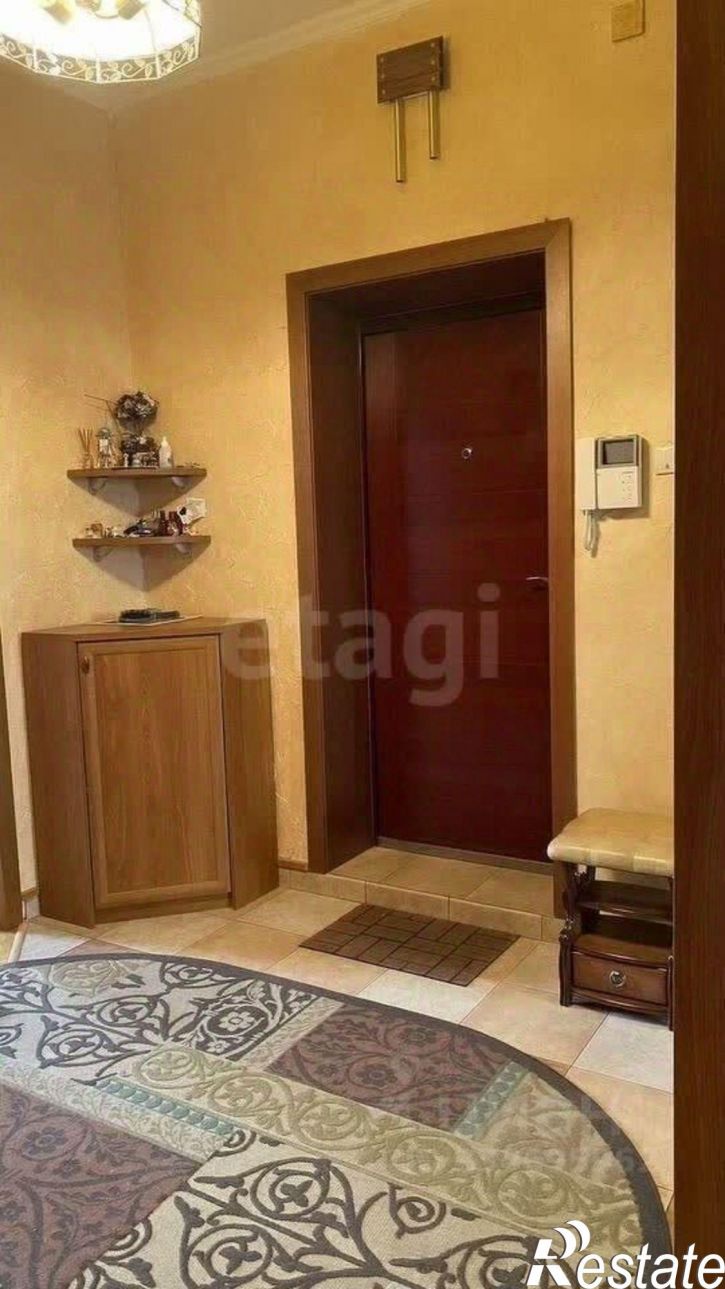 4-комн квартира проспект Победы, 7,  д. 7