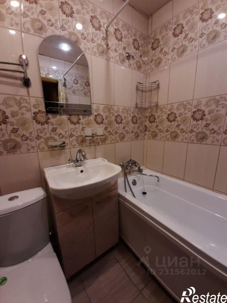 1-комн квартира Гвардейская улица, 9 к2,  д. 9 к2
