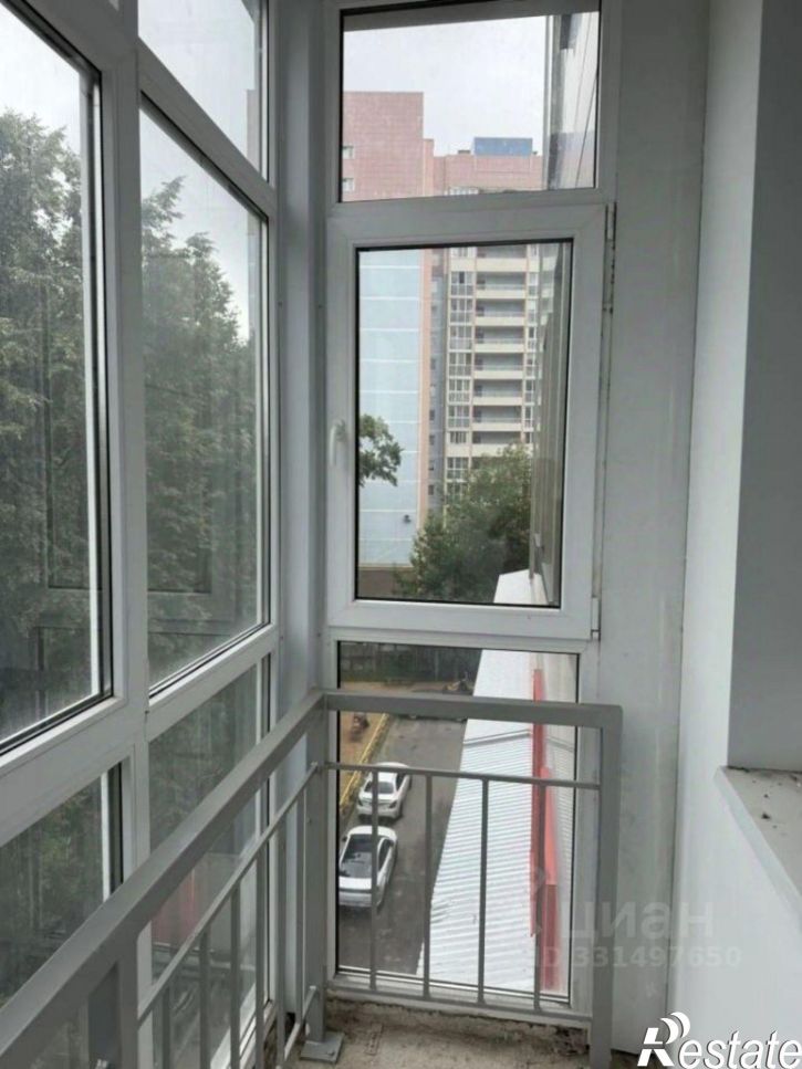 3-комн квартира ул Макарова, 4 1,  д. 4 1,  к. 1