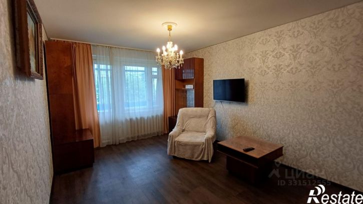2-комн квартира площадь Славы, 1,  д. 1