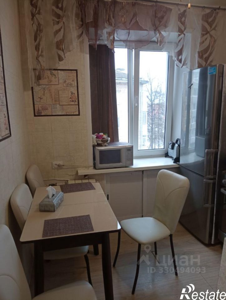 2-комн квартира проспект Победы, 28 к1,  д. 28 к1