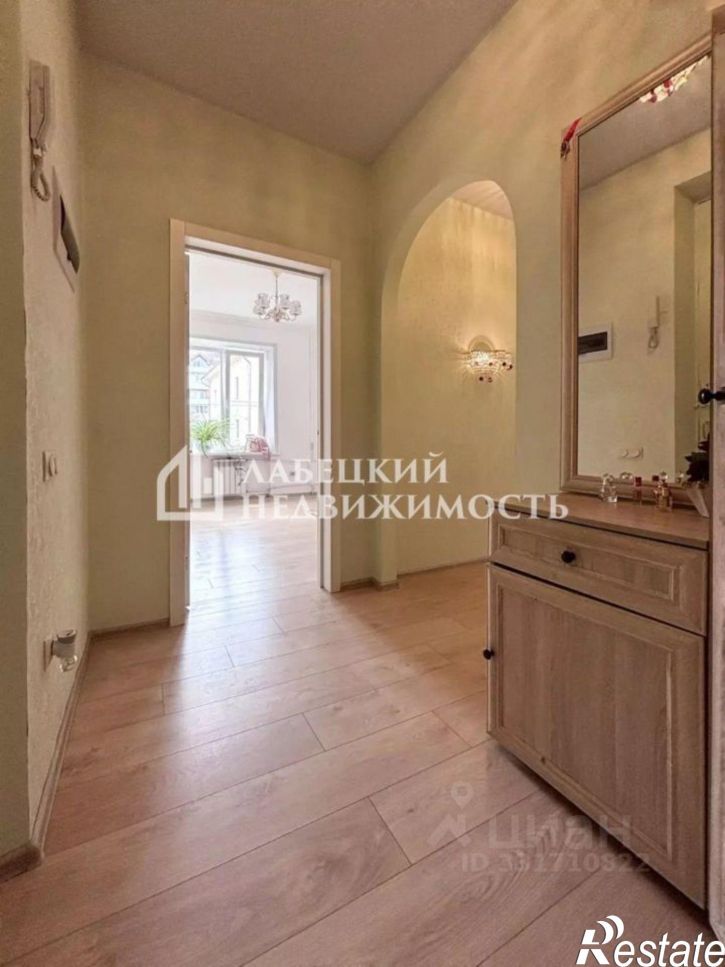 3-комн квартира пр-кт Победы, 36,  д. 36