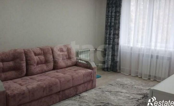 2-комн квартира ул Евгения Пичугина, 21 3,  д. 21 3,  к. 3