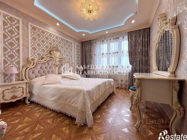 3-комн квартира ул Псковская, 10,  д. 10