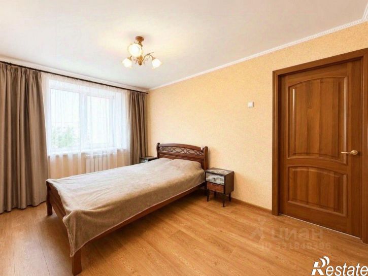 2-комн квартира ул Хрустальная, 36 1,  д. 36 1,  к. 1