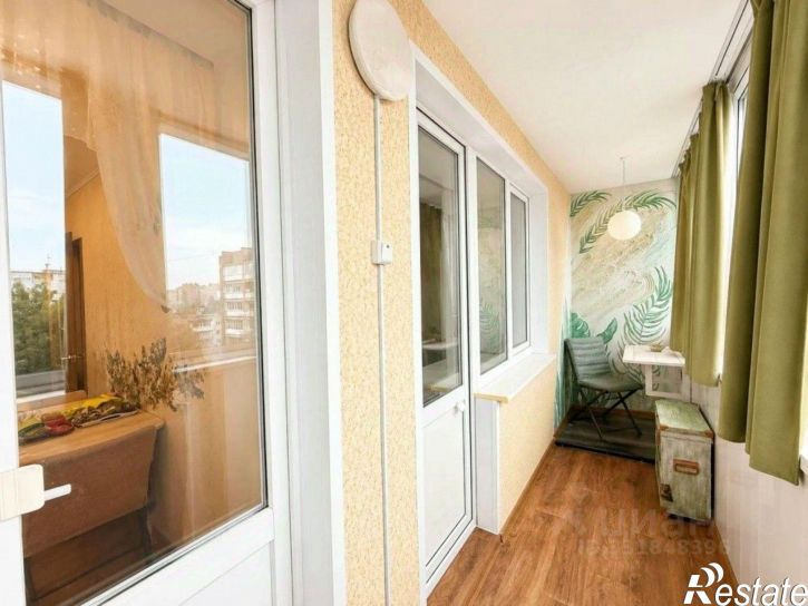 2-комн квартира ул Хрустальная, 36 1,  д. 36 1,  к. 1