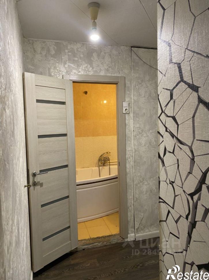2-комн квартира ул Зинаиды Коноплянниковой, 24,  д. 24