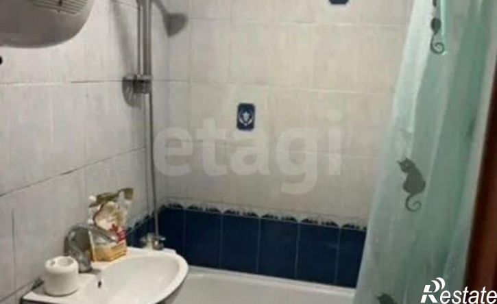 2-комн квартира наб Иртыша, 33,  д. 33