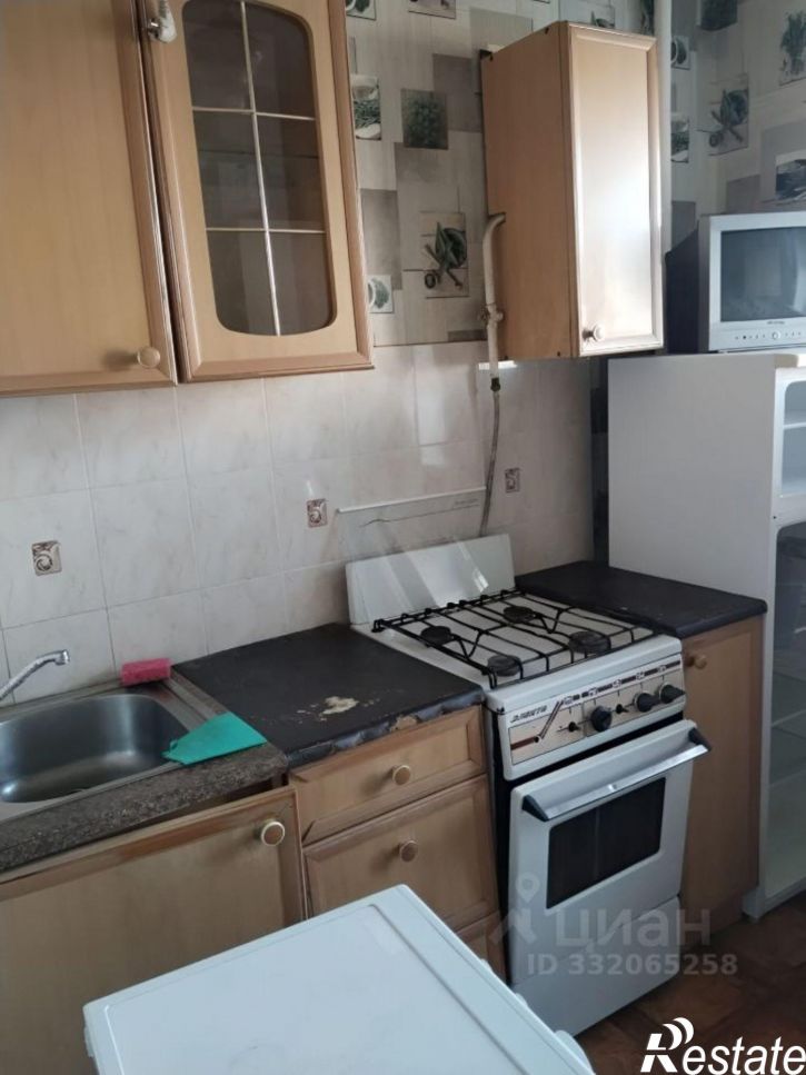2-комн квартира пр-кт Чайковского, 37,  д. 37