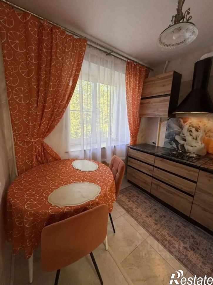 1-комн квартира ул Гвардейская, 10 2,  д. 10 2,  к. 2