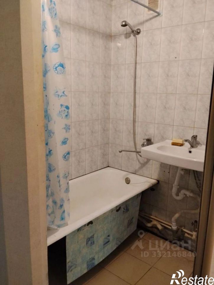 2-комн квартира ул Хромова, 3а,  д. 3а
