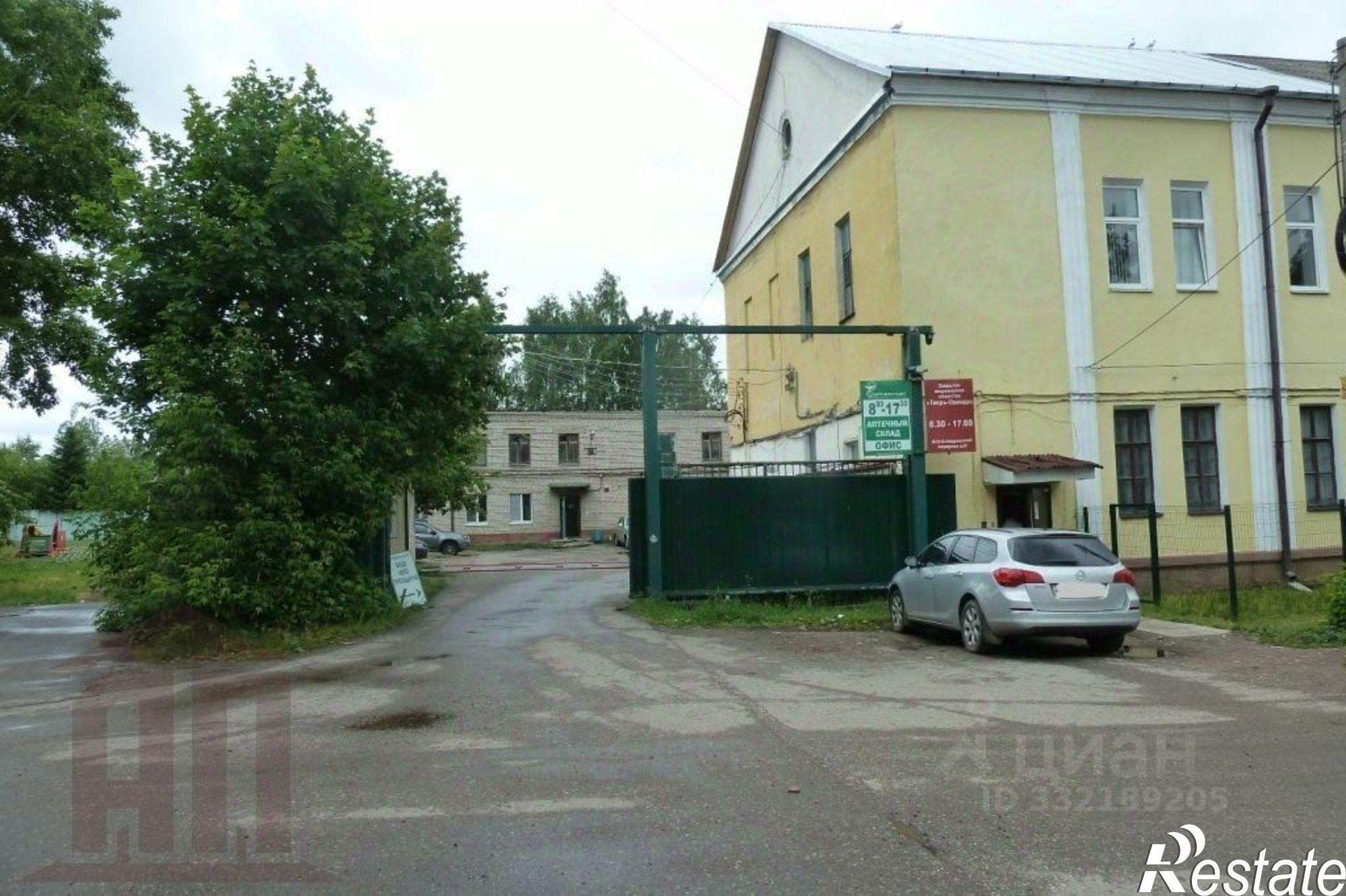 Сдать складское помещение за 53 100 рублей на Александровский пер, 9