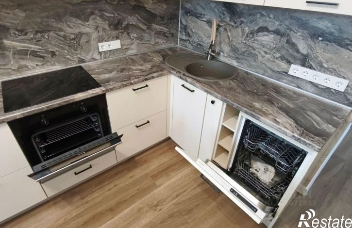 1-комн квартира ул 2-я Красина, 82,  д. 82