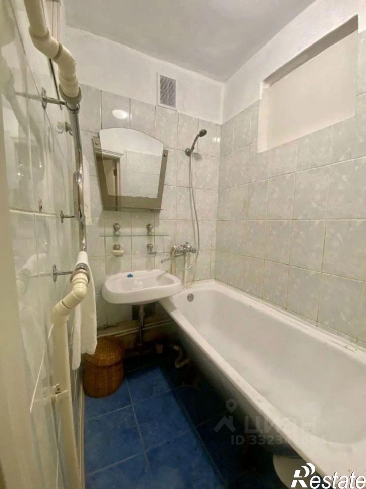 2-комн квартира пр-кт Победы, 54,  д. 54