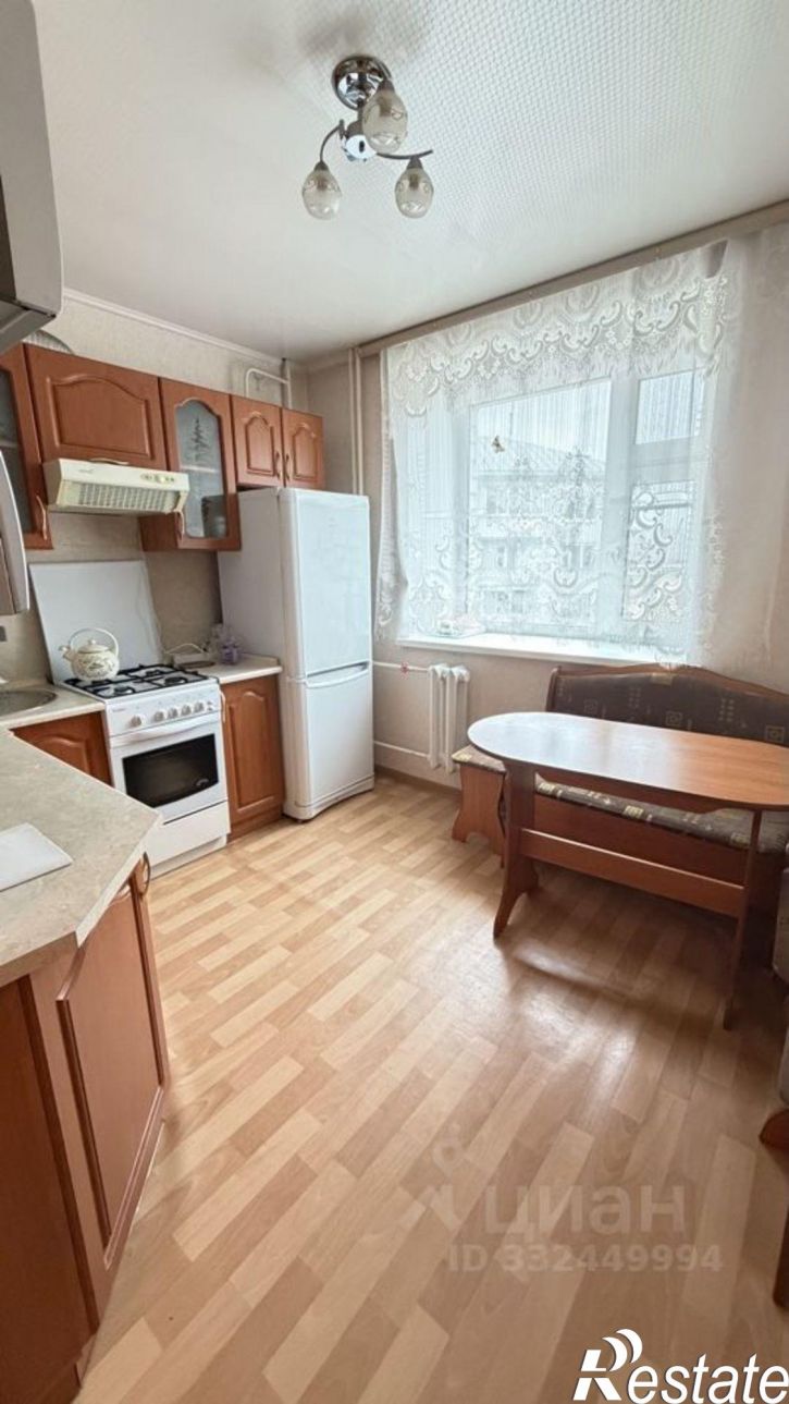3-комн квартира ул Коробкова, 17,  д. 17