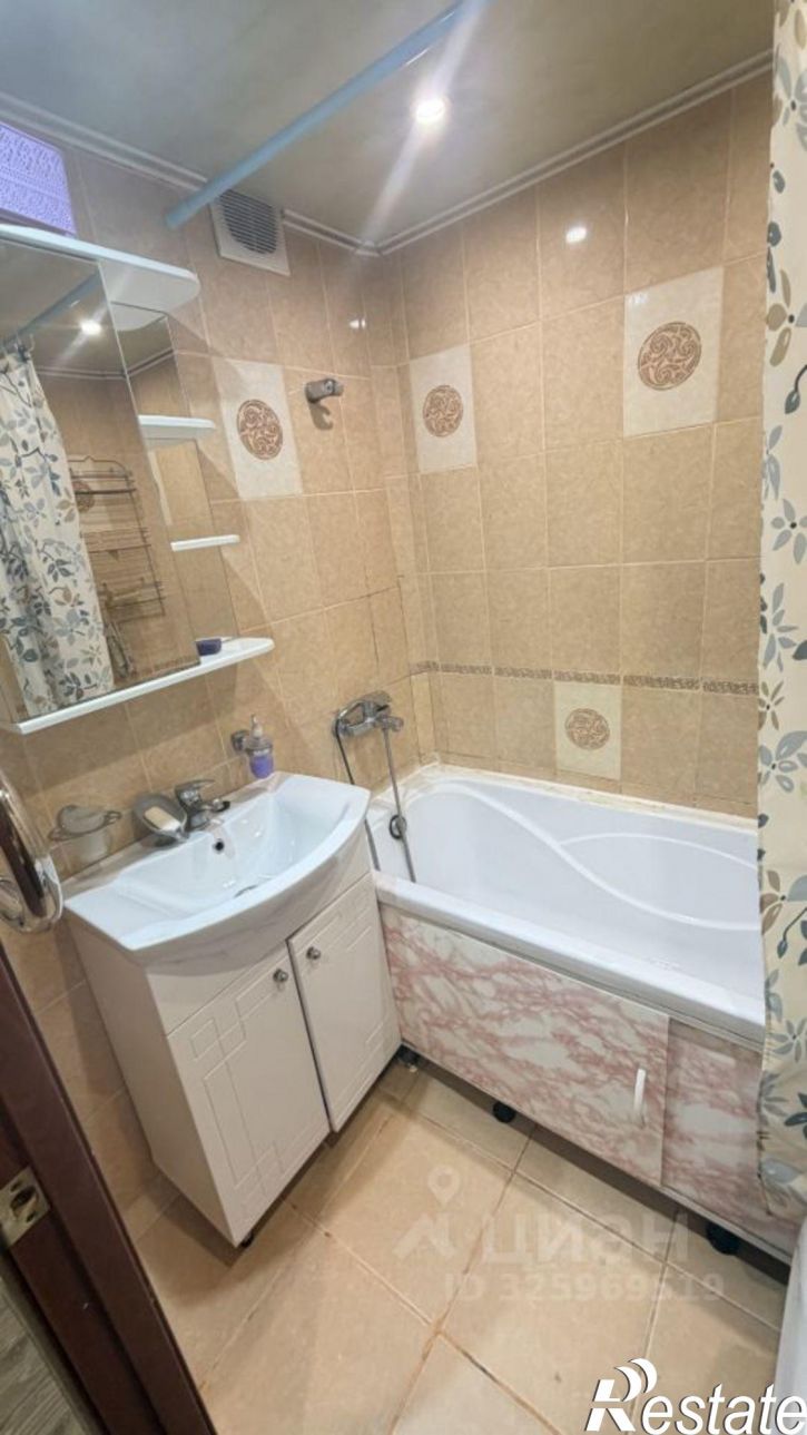 3-комн квартира б-р Гусева, 9,  д. 9