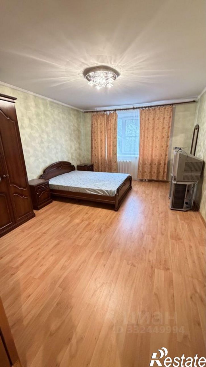 3-комн квартира ул Коробкова, 17,  д. 17