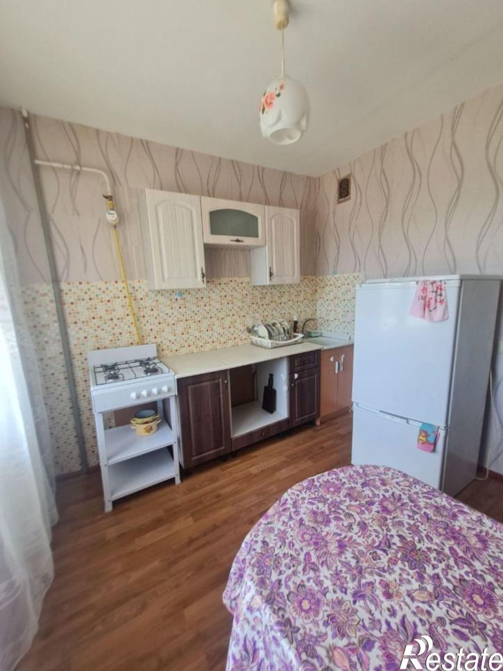 1-комн квартира ул Хрустальная, 42,  д. 42