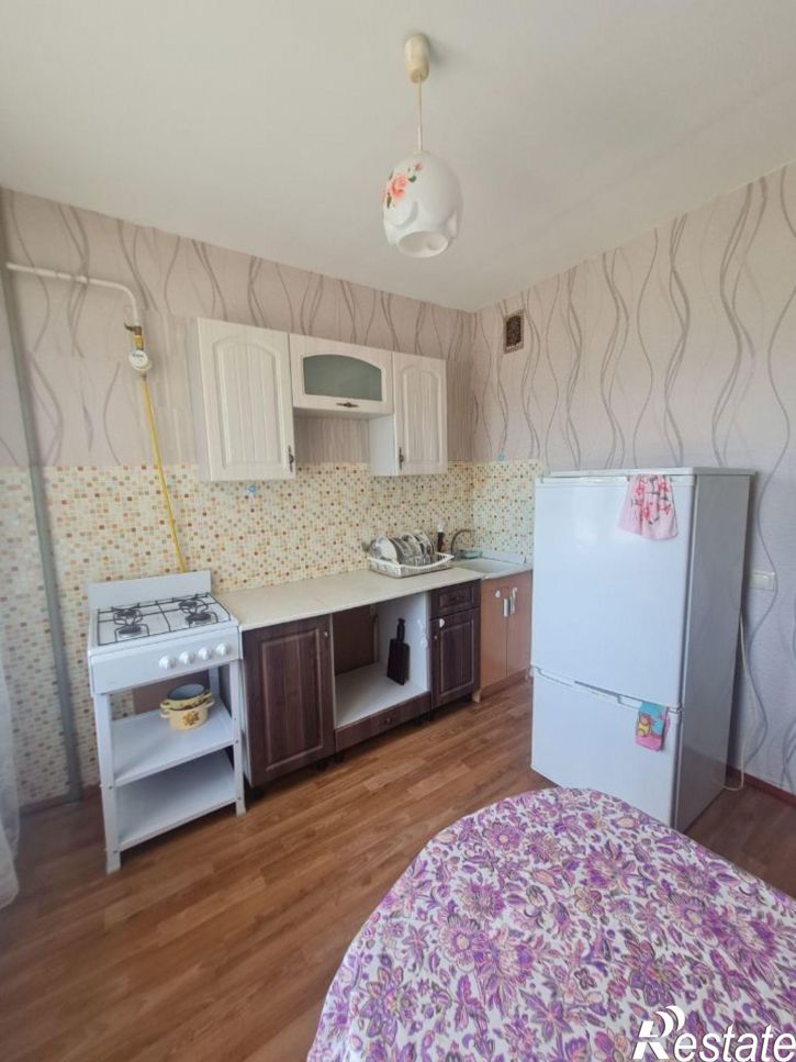 1-комн квартира ул Хрустальная, 42,  д. 42