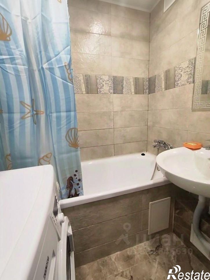 2-комн квартира ул Артюхиной, 24 5,  д. 24 5,  к. 5