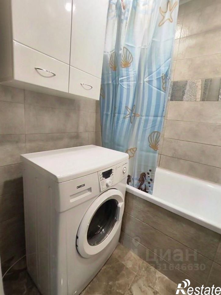 2-комн квартира ул Артюхиной, 24 5,  д. 24 5,  к. 5