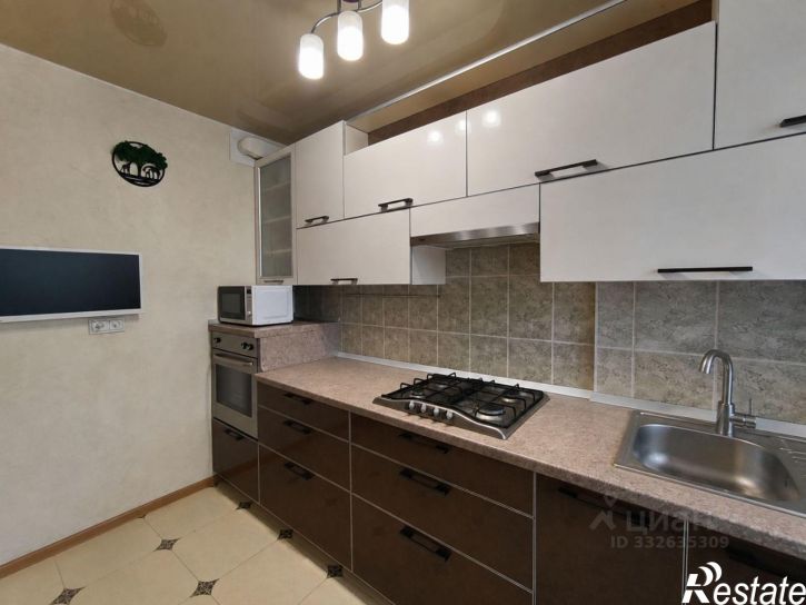 3-комн квартира ул Фадеева, 8,  д. 8