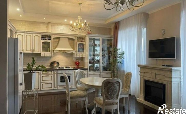 3-комн квартира пр-кт Победы, 11,  д. 11