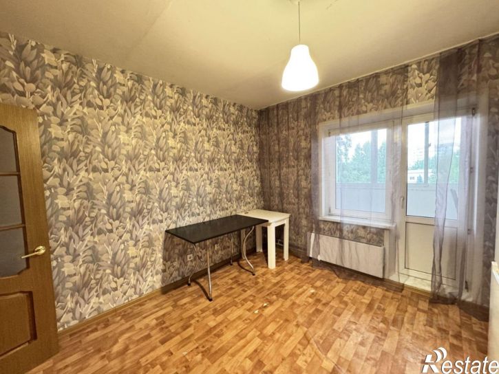 3-комн квартира ул Хрустальная, 37 1,  д. 37 1,  к. 1