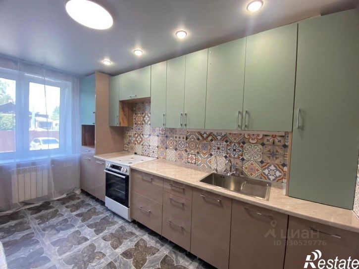 3-комн квартира ул Брагина, 35,  д. 35