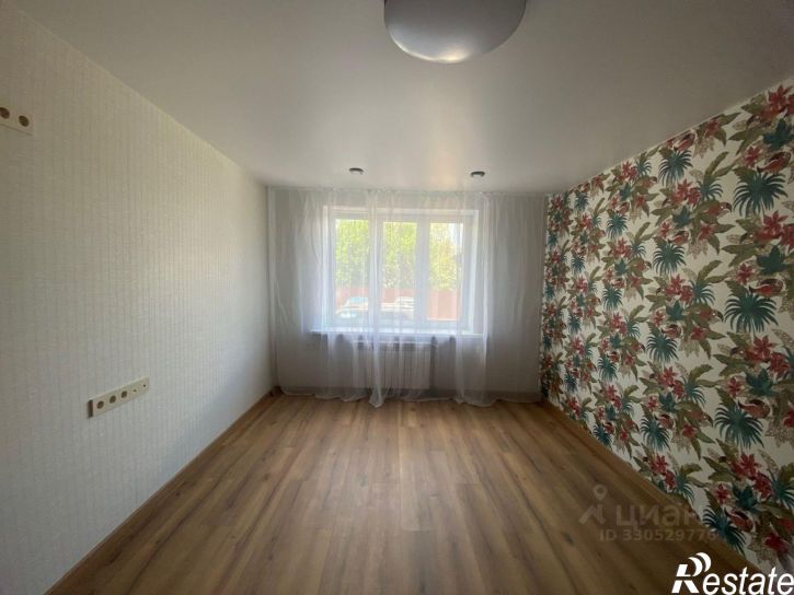 3-комн квартира ул Брагина, 35,  д. 35