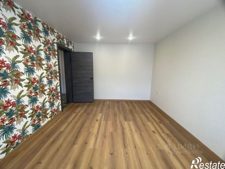 3-комн квартира ул Брагина, 35,  д. 35