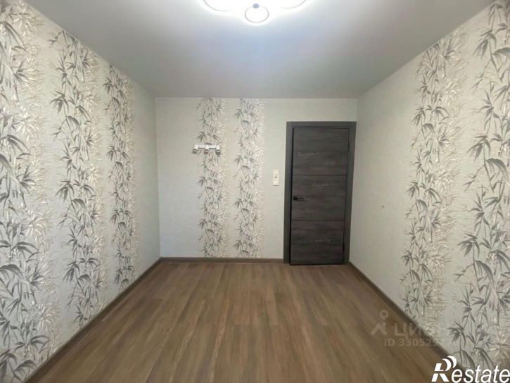 3-комн квартира ул Брагина, 35,  д. 35