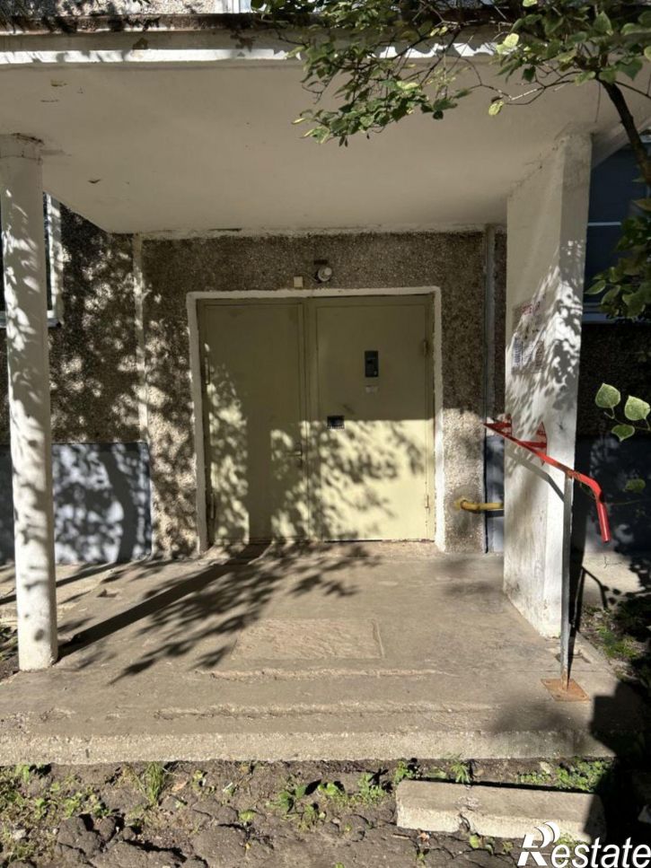 3-комн квартира ул Паши Савельевой, 15,  д. 15
