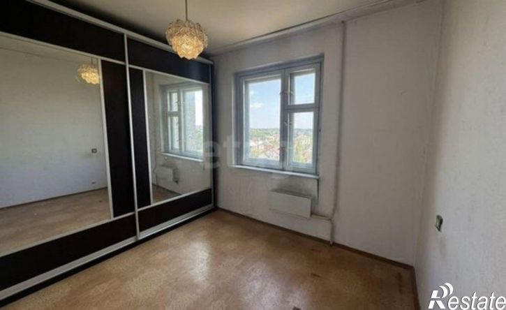 3-комн квартира ул Хрустальная, 46 3,  д. 46 3,  к. 3
