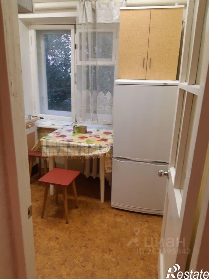 2-комн квартира ул Хромова, 4,  д. 4