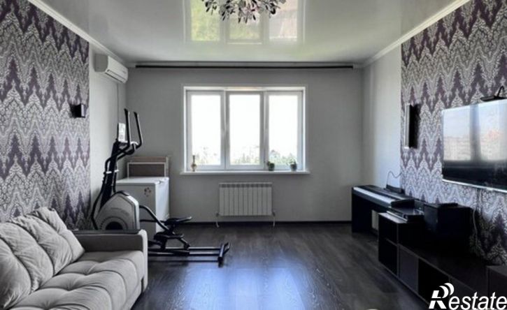 3-комн квартира ул Виноградова, 8,  д. 8