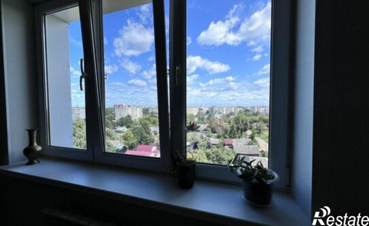 3-комн квартира ул Виноградова, 8,  д. 8
