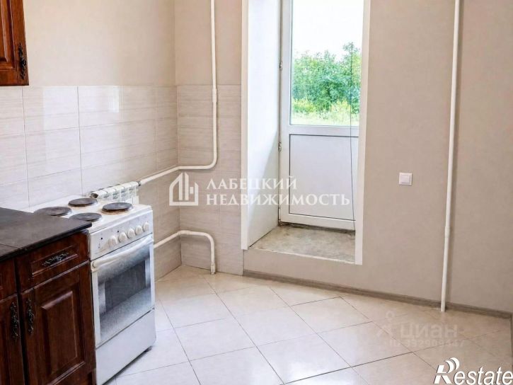 1-комн квартира ул Хрустальная, 2 1,  д. 2 1,  к. 1